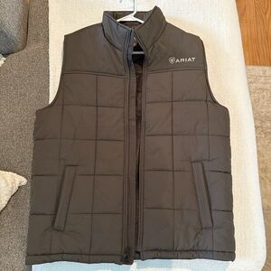 Ariat Men's Brown Quilted Vest